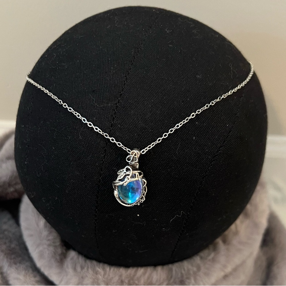 SUNNYOUTH Vintage Crystal Pendant Necklaces for Women Girls